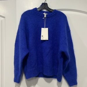 New with tags. Beautiful Blue wool-mohair sweater. Cos brand